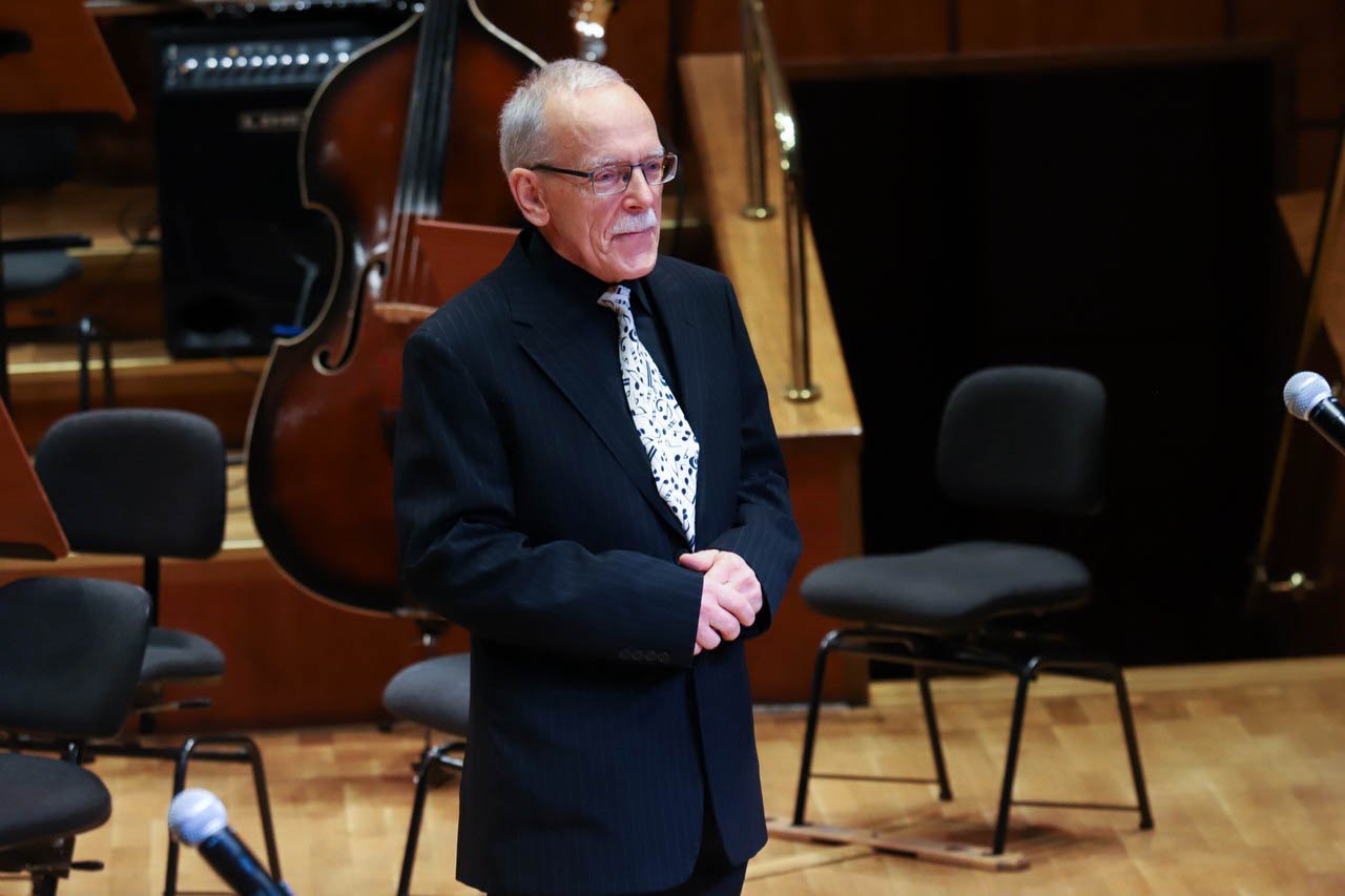swiateczny-koncert-uczniow-szkoy-muzycznej-102525