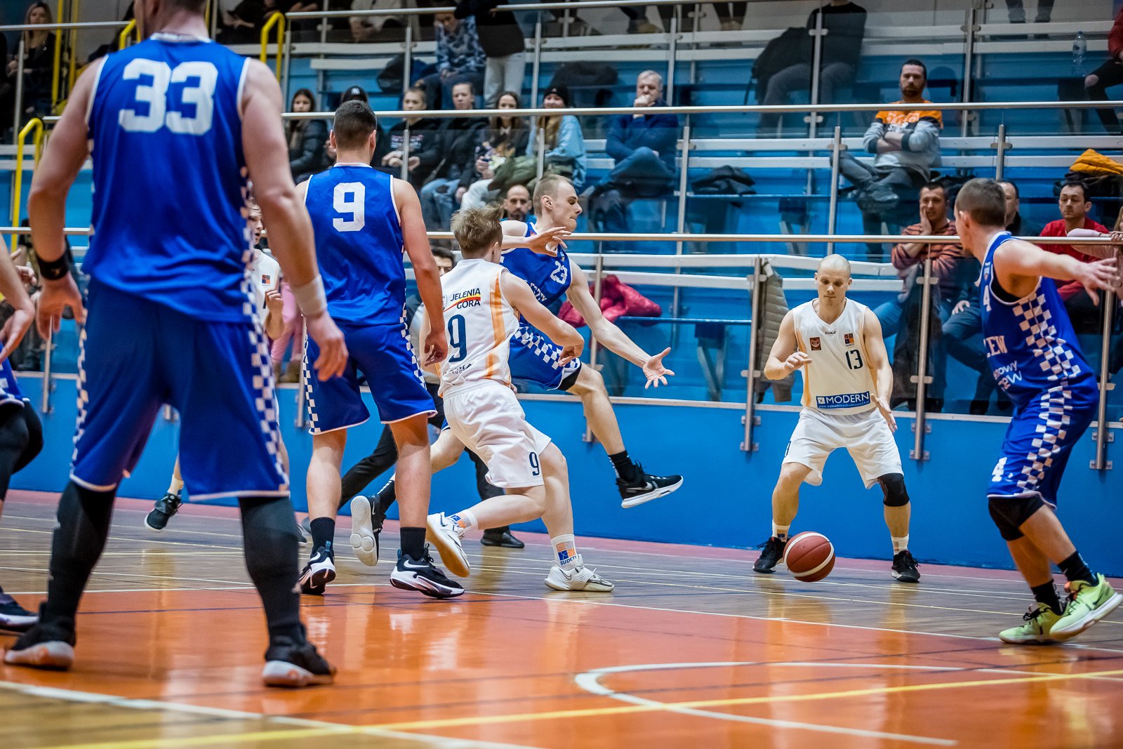 sensacja-przy-sudeckiej-102537