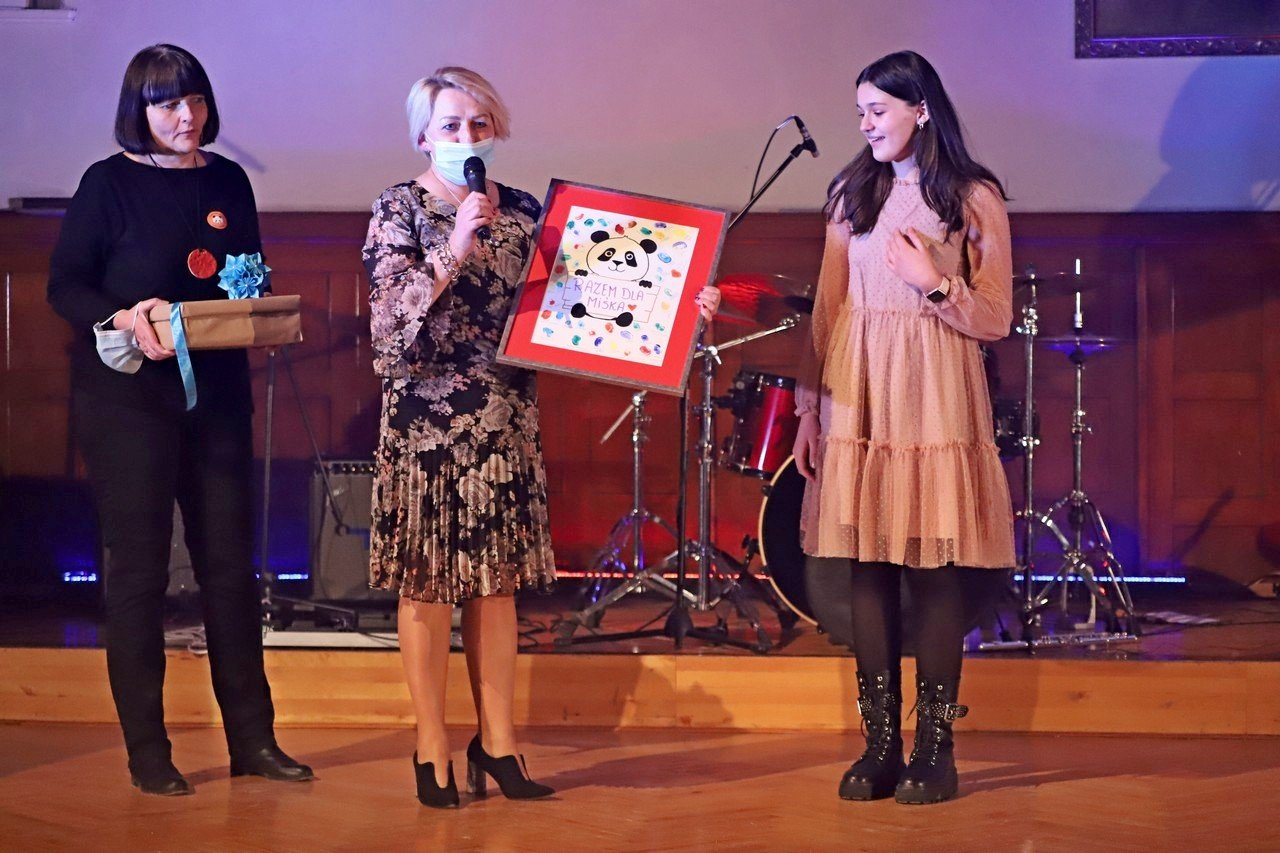 wspaniay-koncert-w-zeromie-dla-miska-102660