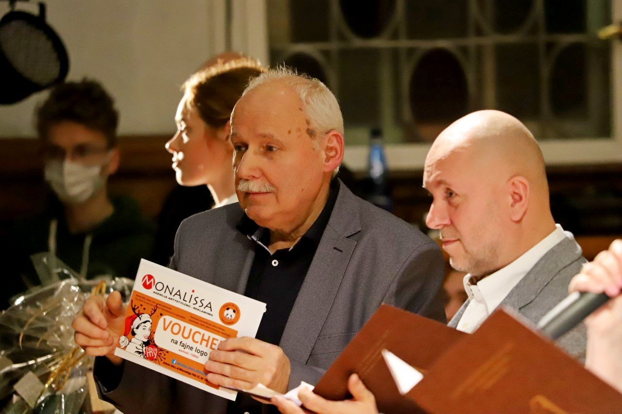 wspaniay-koncert-w-zeromie-dla-miska-102660
