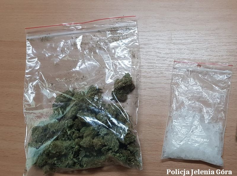kotnia-o-miejsce-parkingowe-z-finaem-w-policyjnym-areszcie-102785