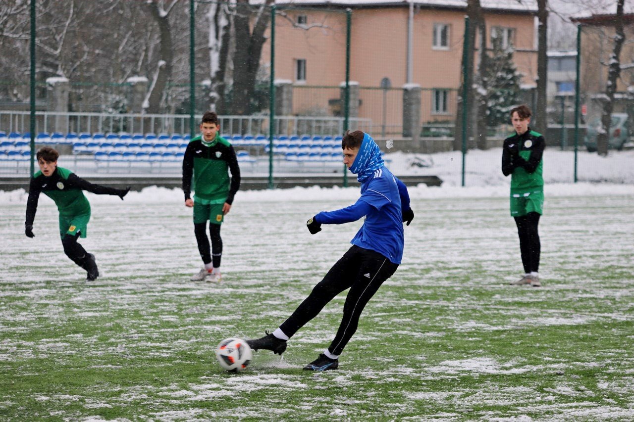 zwycieski-poranny-sparing-102904