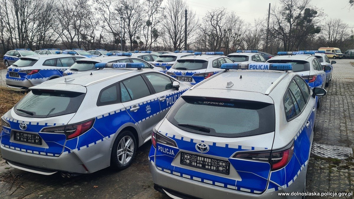 hybrydy-dla-policji-102960