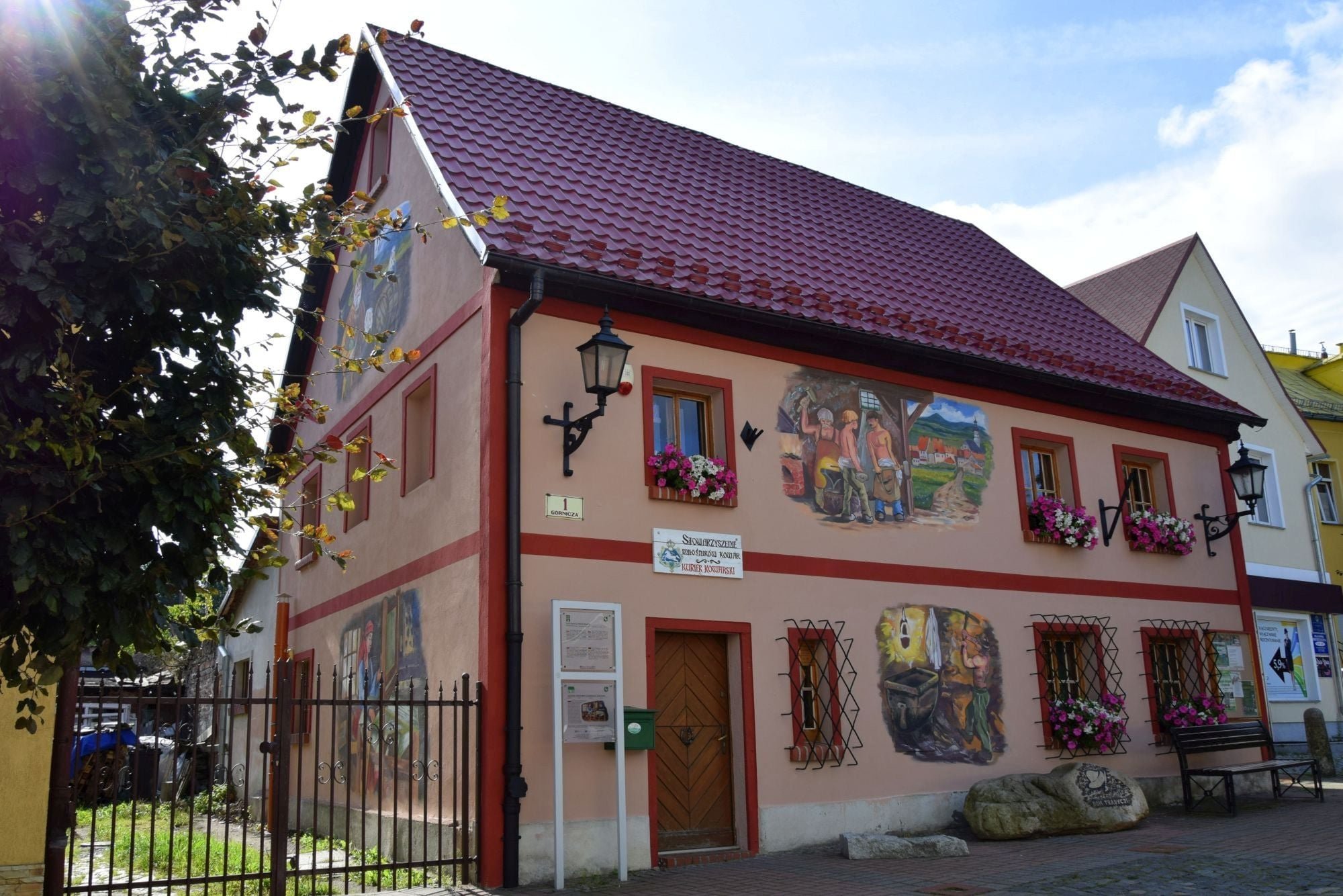 miosnicy-kowar-zbieraja-pieniadze-na-ogrzewanie-102977