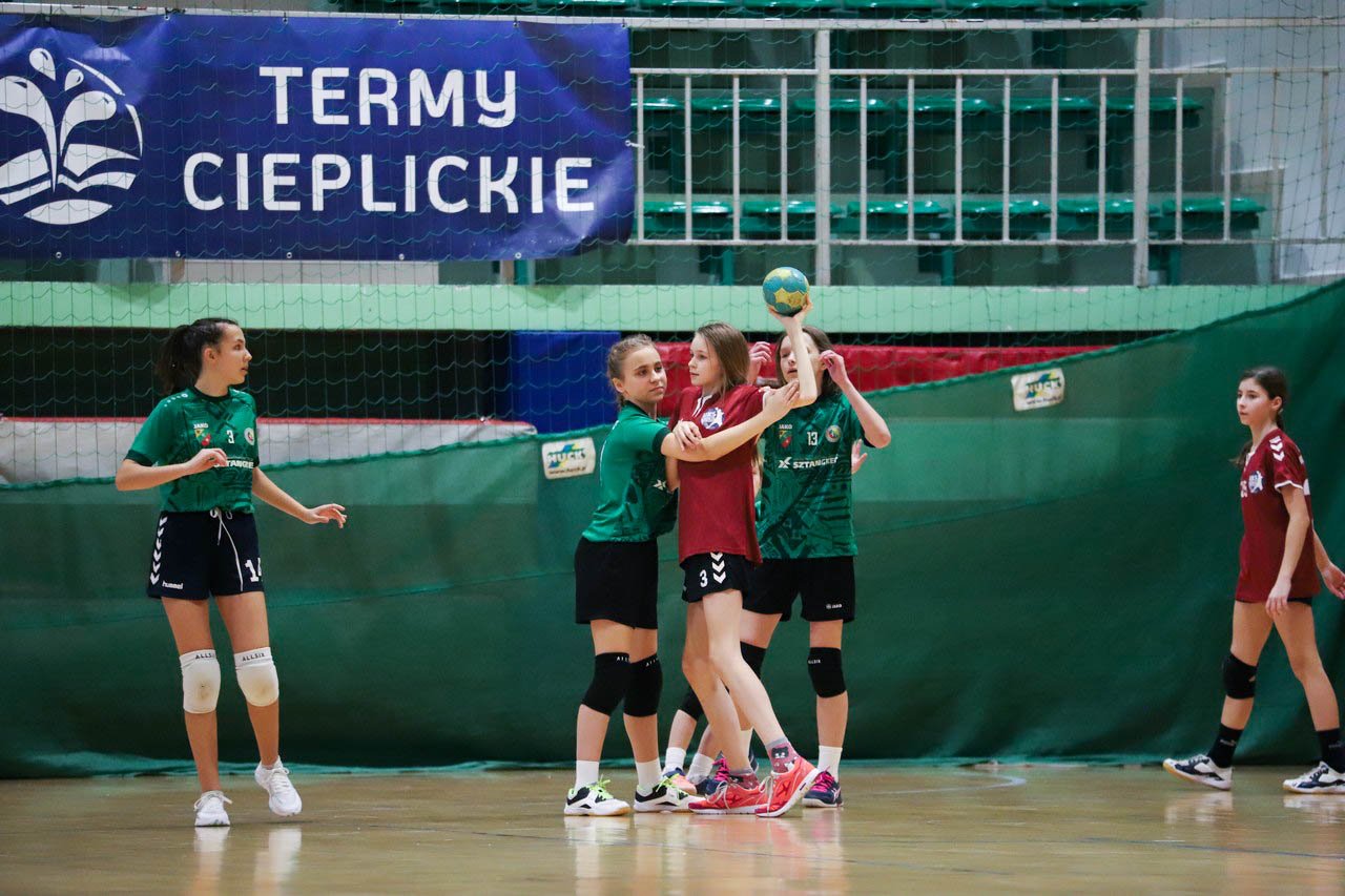 towarzysko-na-obozie-w-jeleniej-gorze-103053