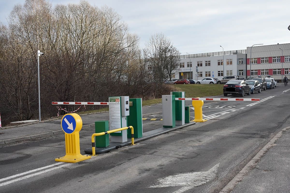 wroci-ulga-parkingowa-przy-jeleniogorskim-szpitalu-103273