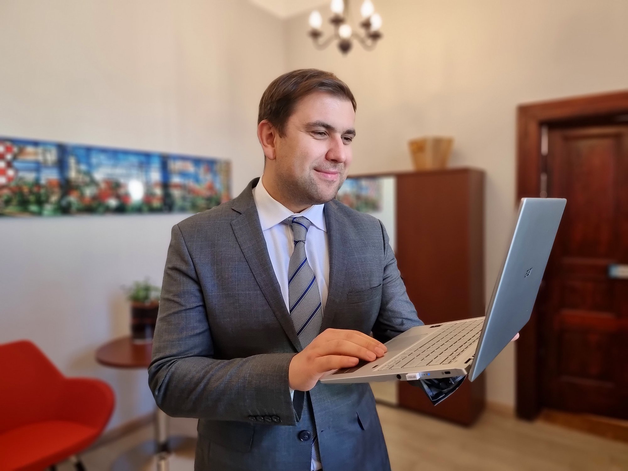 laptopy-dla-uczniow-103342