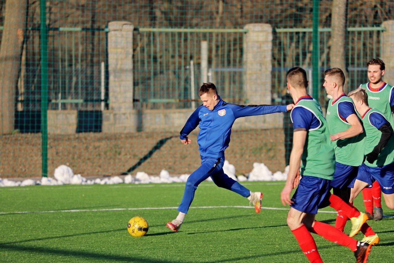 lechia-gadko-z-wleniem-103343