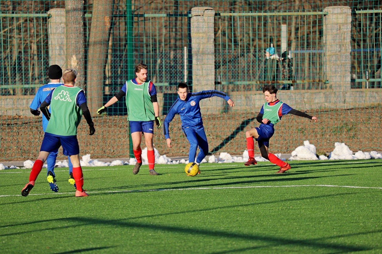 lechia-gadko-z-wleniem-103343