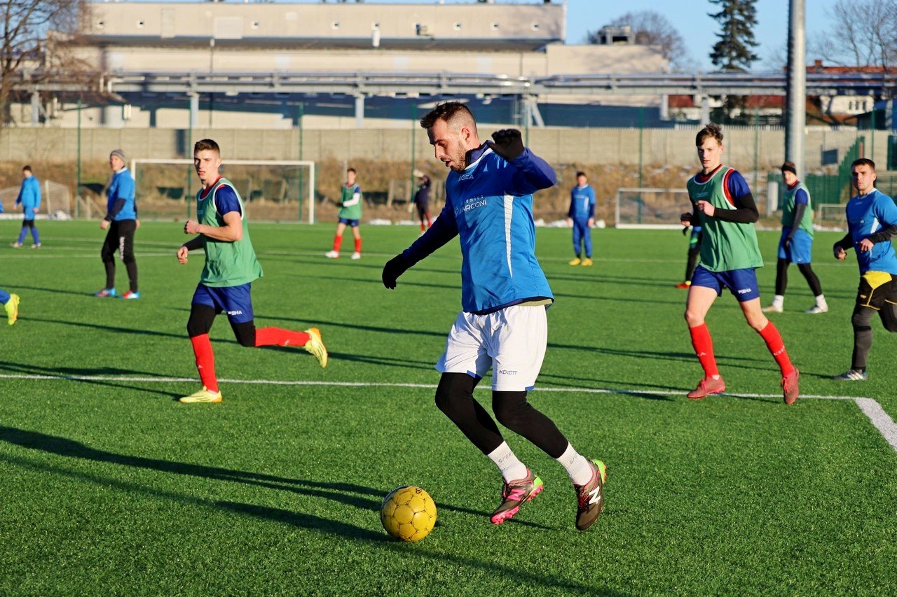 lechia-gadko-z-wleniem-103343