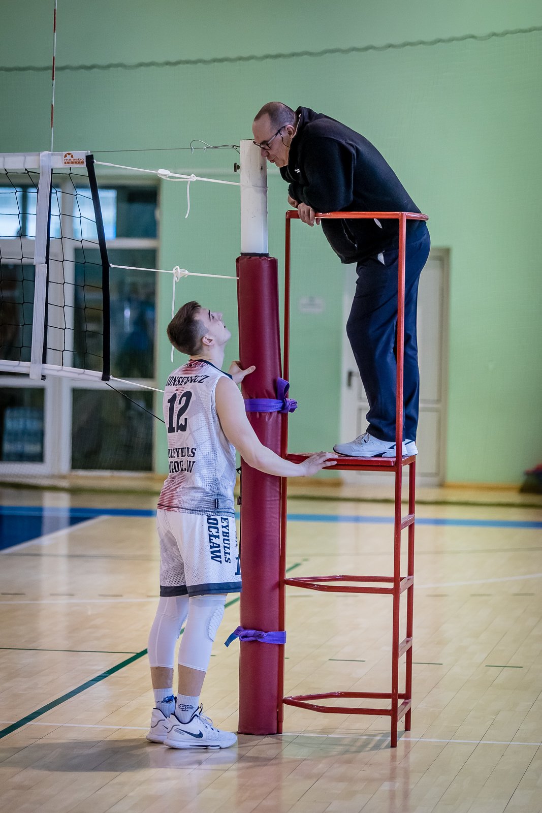 jeleniogorzanie-zdecydowanym-liderem-103373