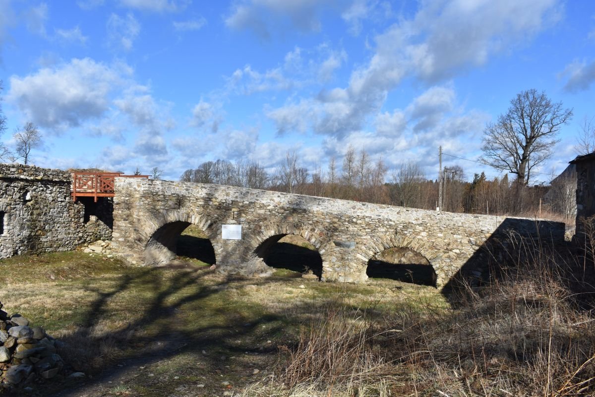 trwa-remont-zamku-103385