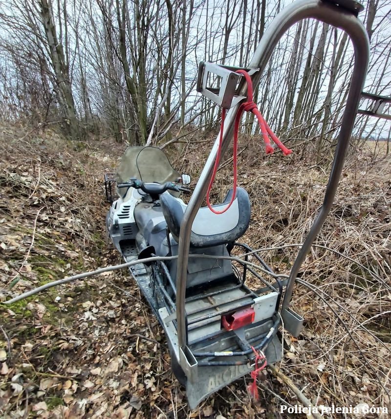 ukrad-skutery-sniezne-103454