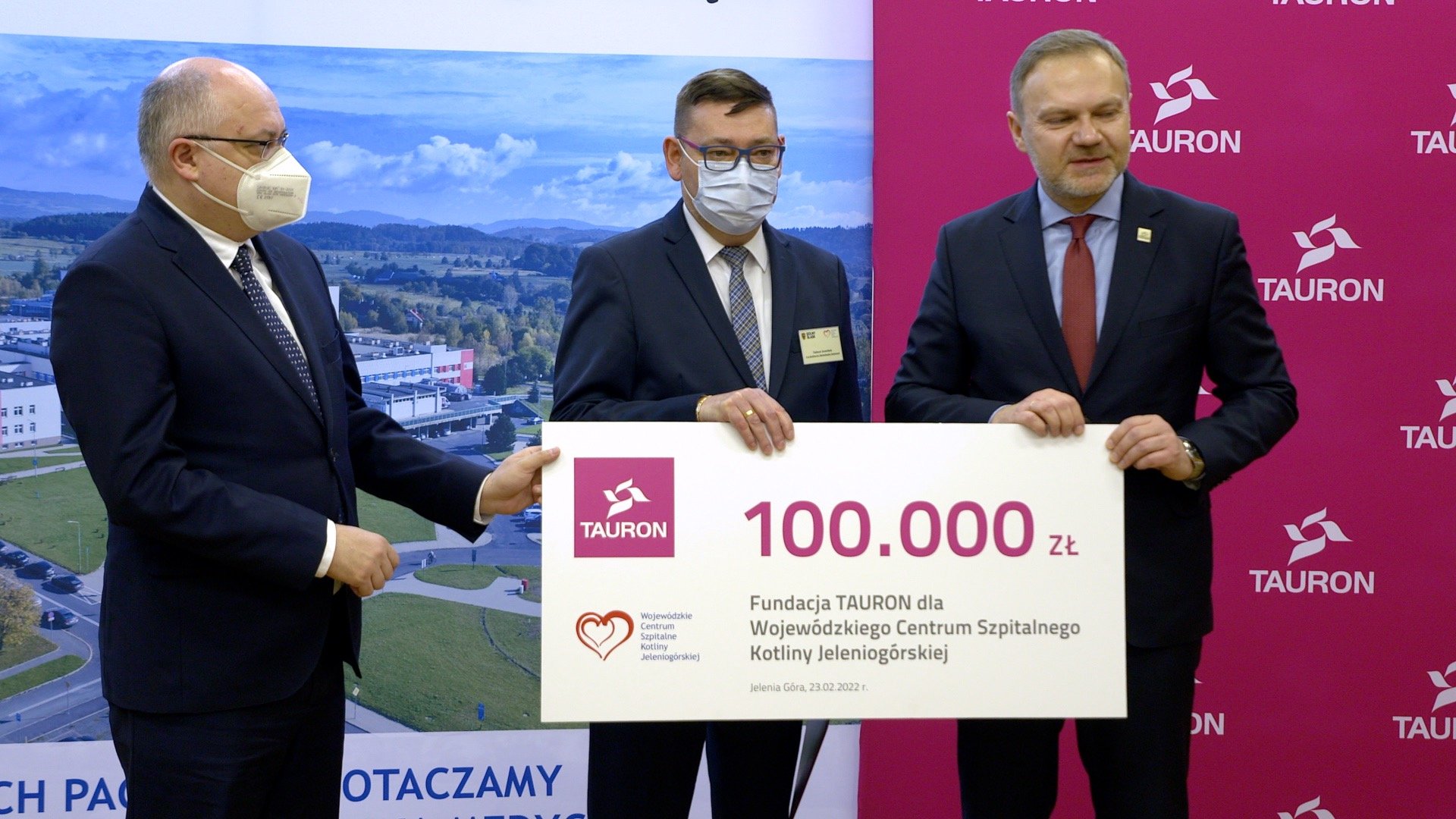 grupa-tauron-wspara-jeleniogorski-szpital-103469