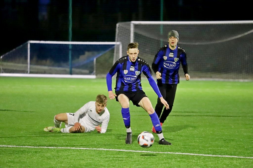 sparing-z-silnym-rywalem-103534