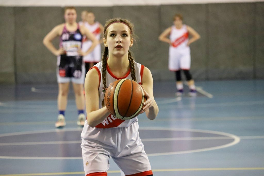 derby-juniorek-dla-wichosia-103566