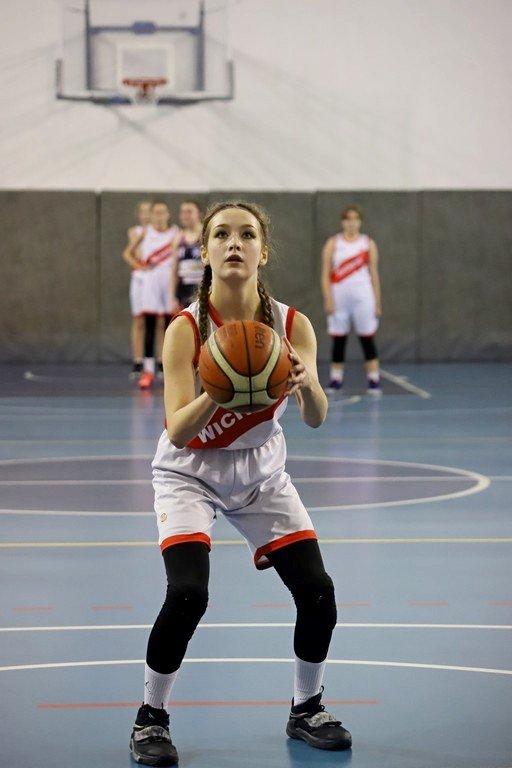 derby-juniorek-dla-wichosia-103566