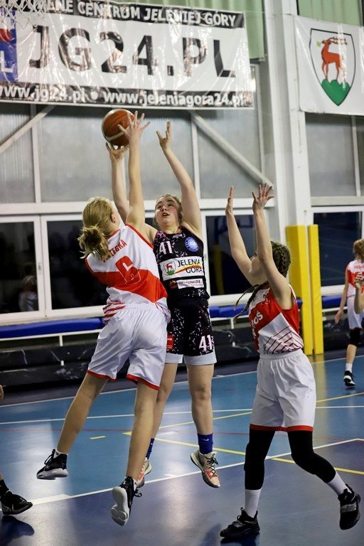 derby-juniorek-dla-wichosia-103566