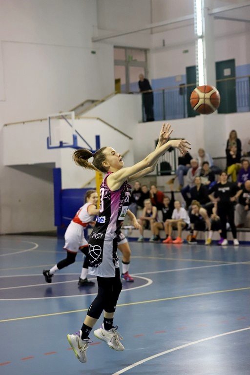 derby-juniorek-dla-wichosia-103566