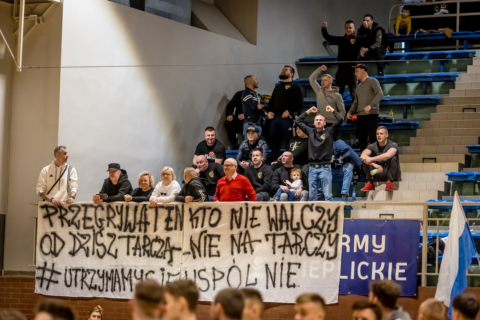 zaprezentowali-karkonoska-sie-103593