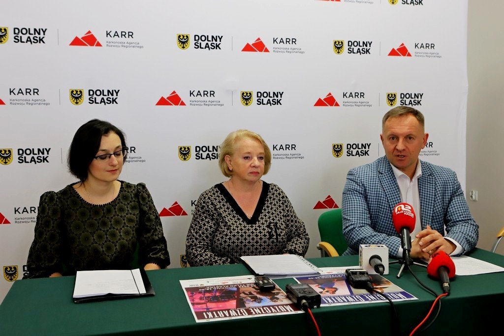 nowy-cykl-koncertow-w-galerii-karkonoskiej-103685