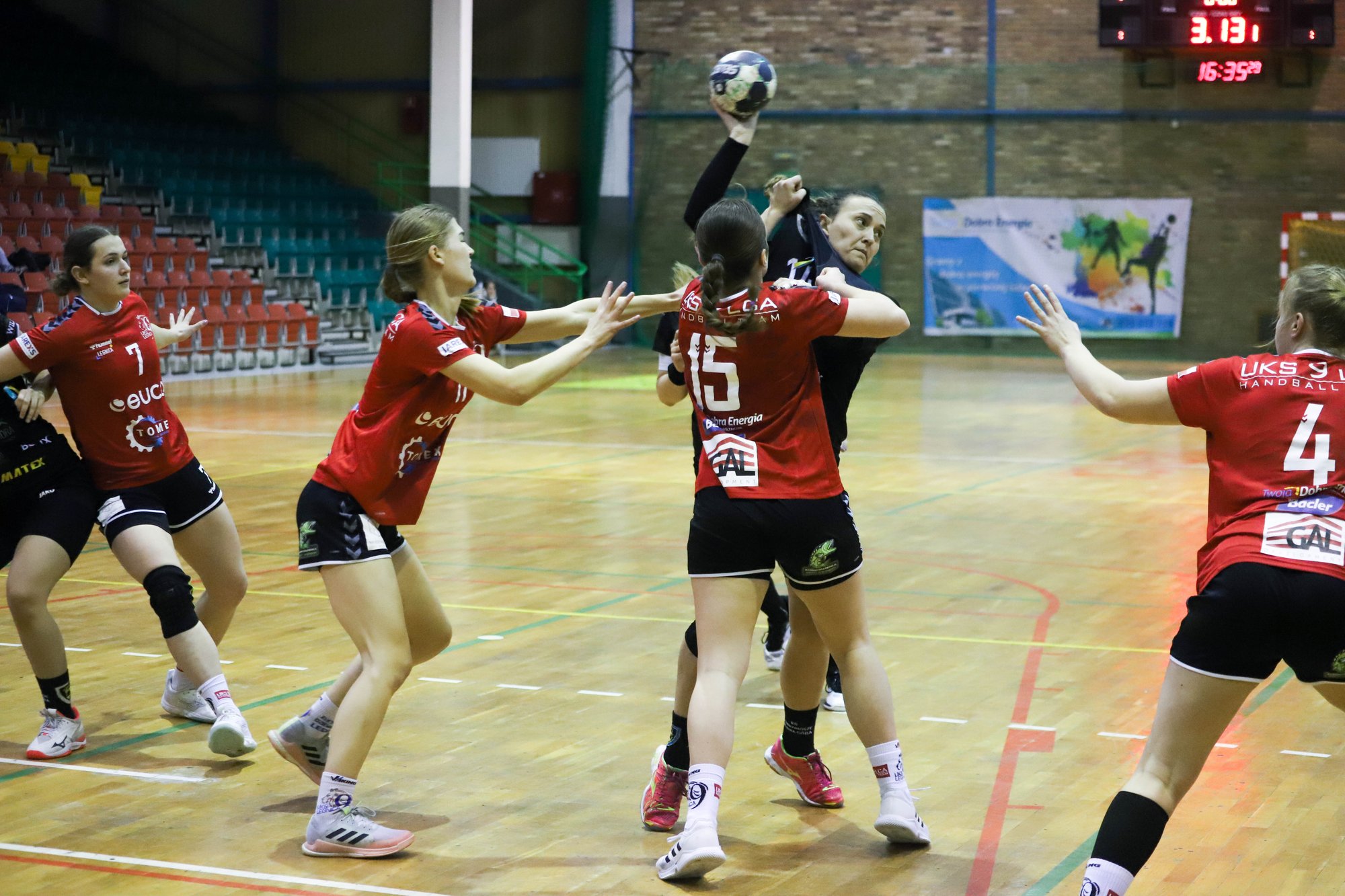 wazne-zwyciestwo-w-legnicy-103736