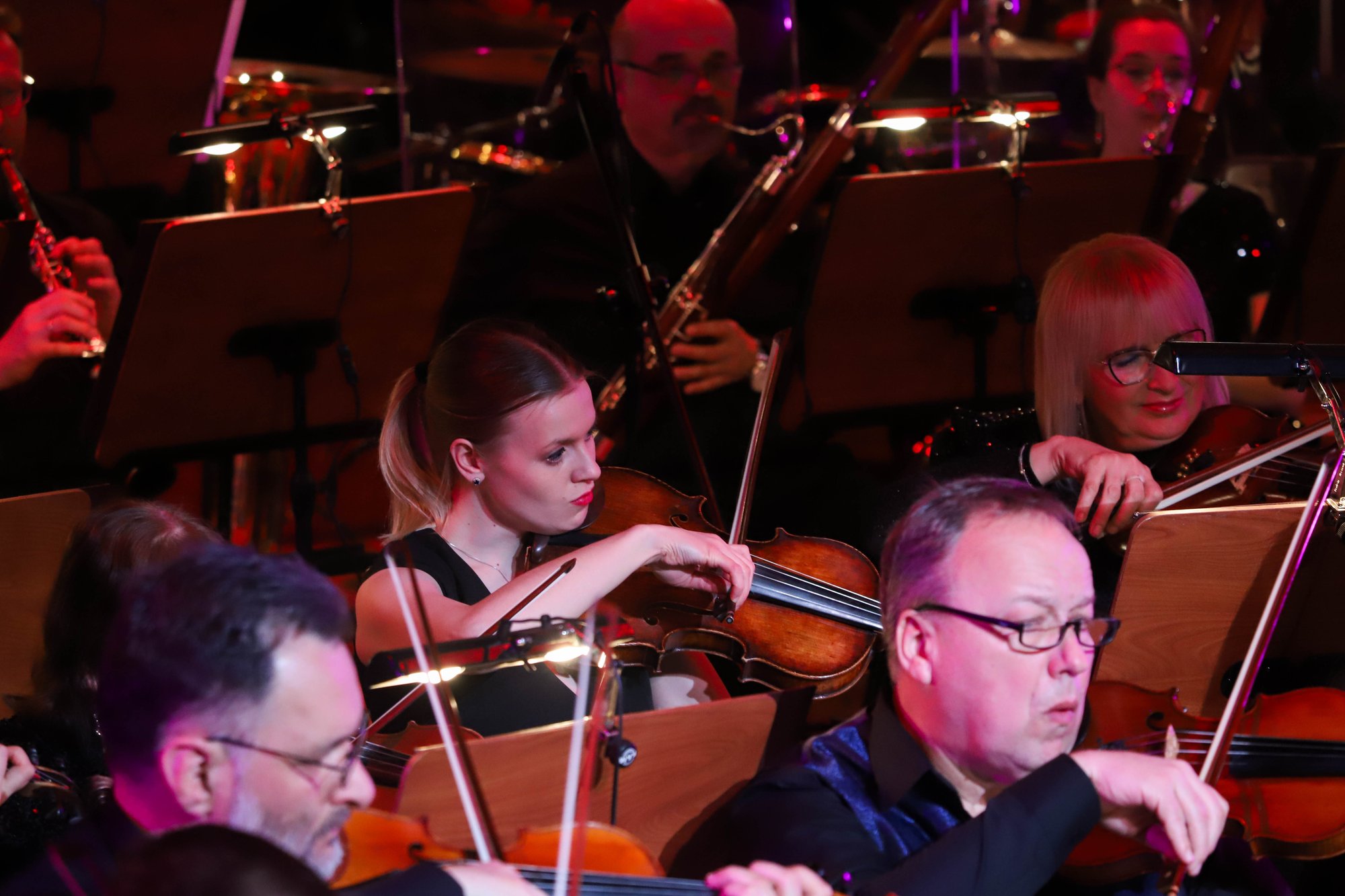 z-piotrem-cugowskim-koncert-na-dzien-kobiet-103739