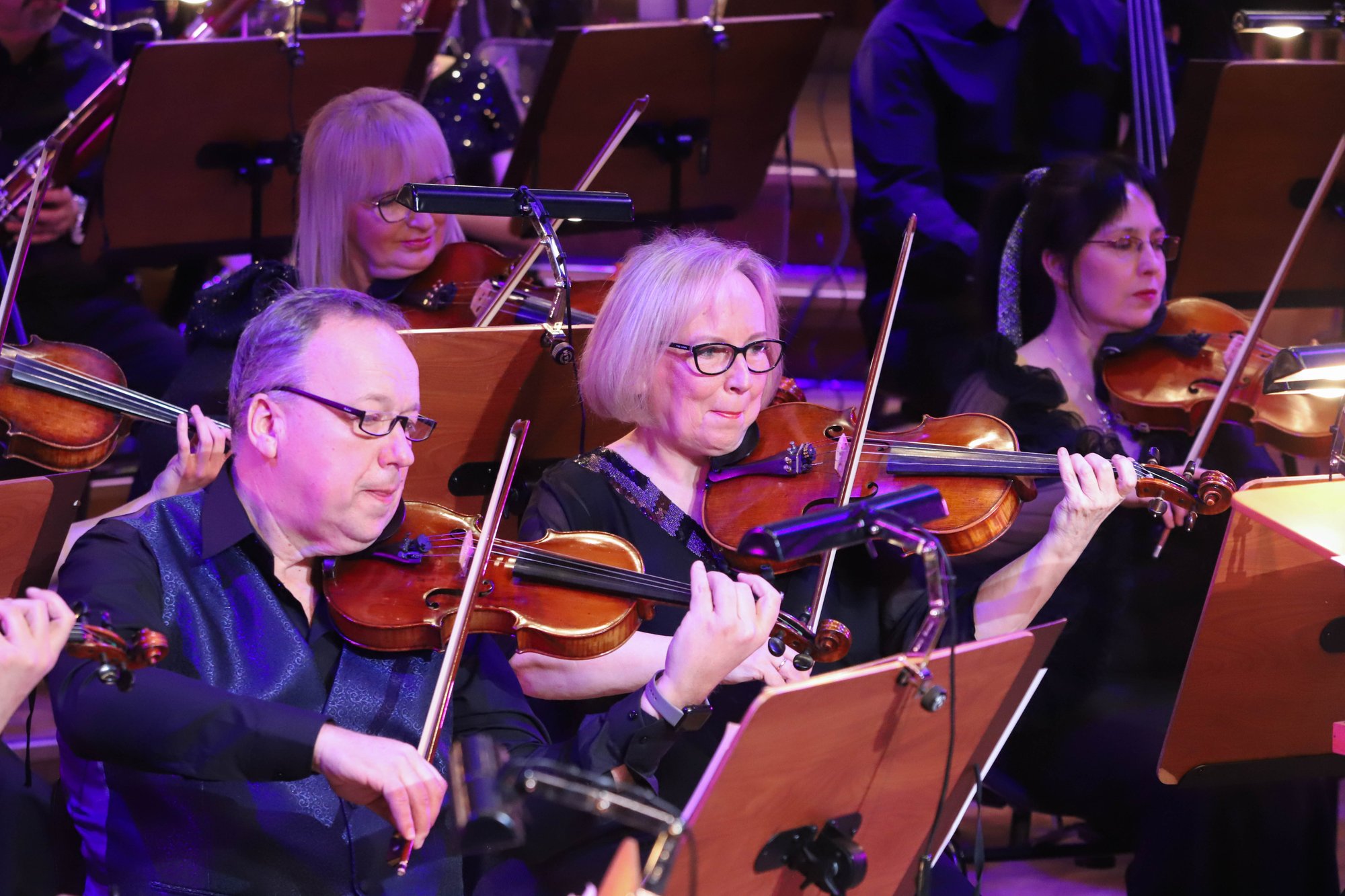 z-piotrem-cugowskim-koncert-na-dzien-kobiet-103739