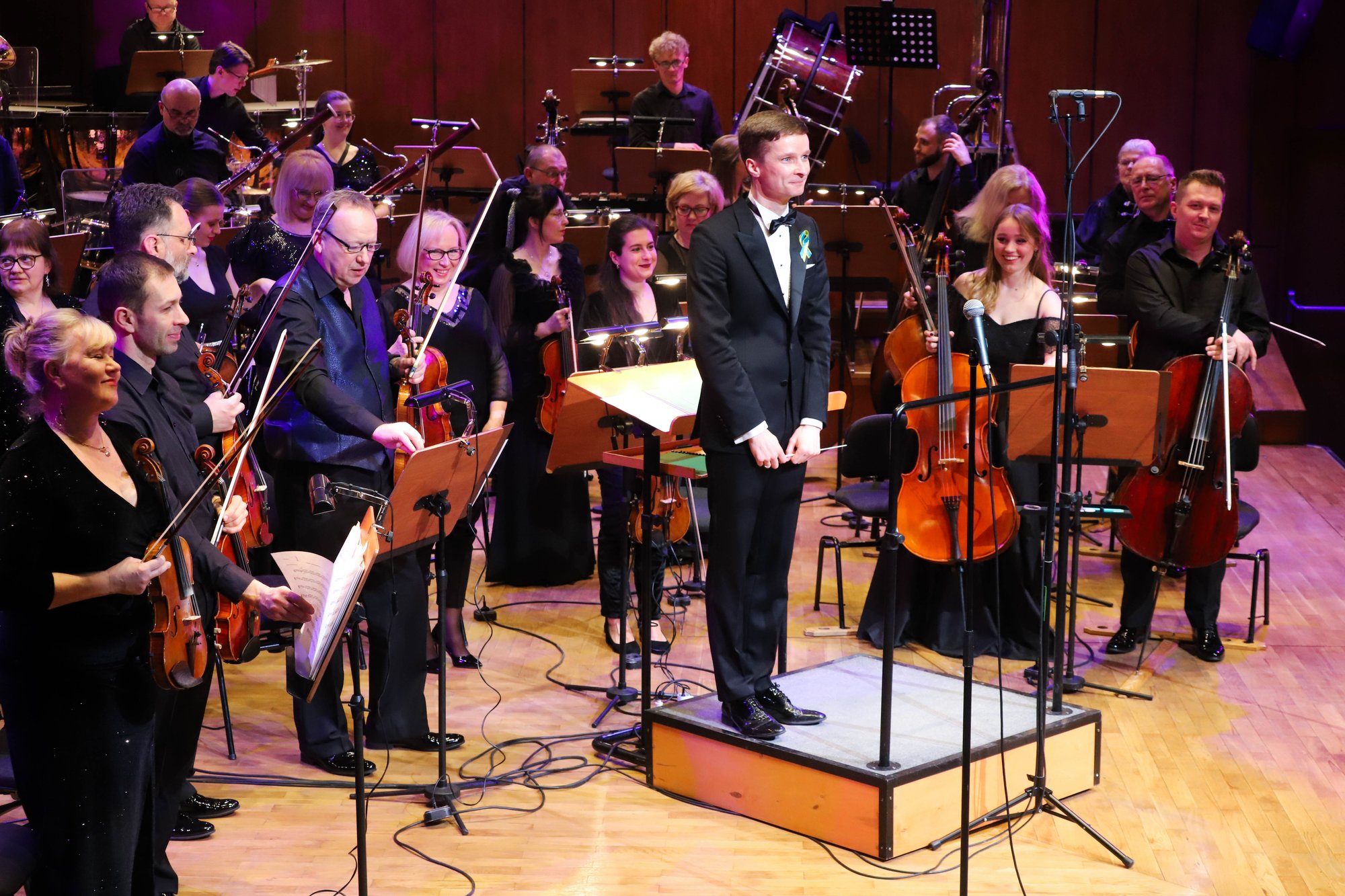 z-piotrem-cugowskim-koncert-na-dzien-kobiet-103739