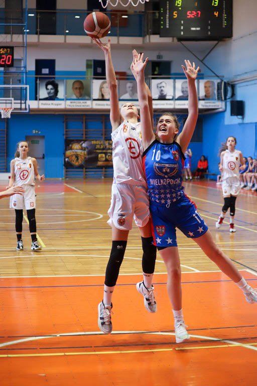 znamy-finalistki-oom-103755