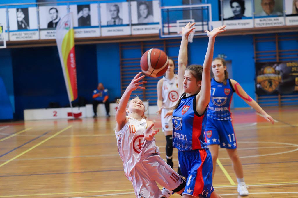 znamy-finalistki-oom-103755