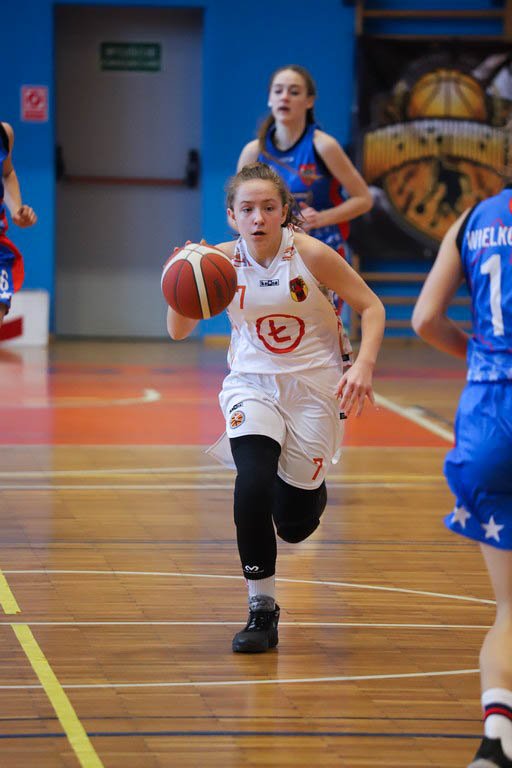 znamy-finalistki-oom-103755