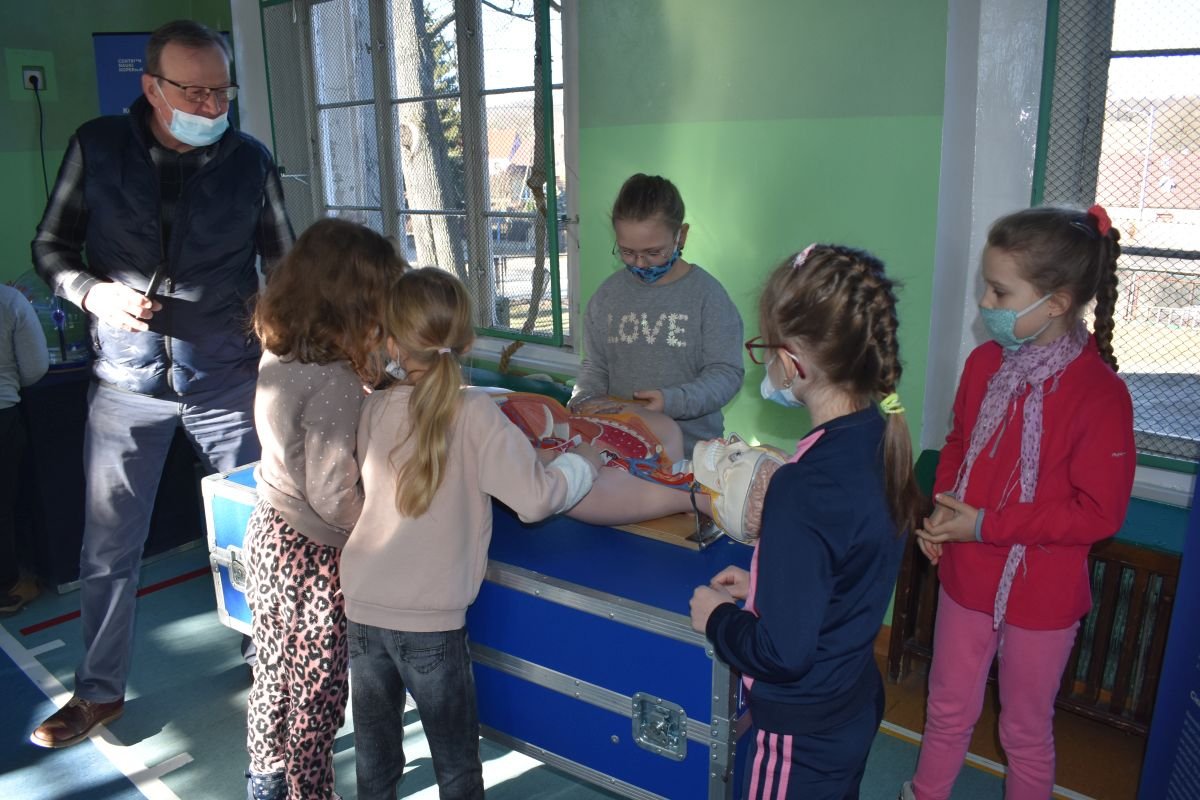 nauka-moze-byc-ciekawa-103873