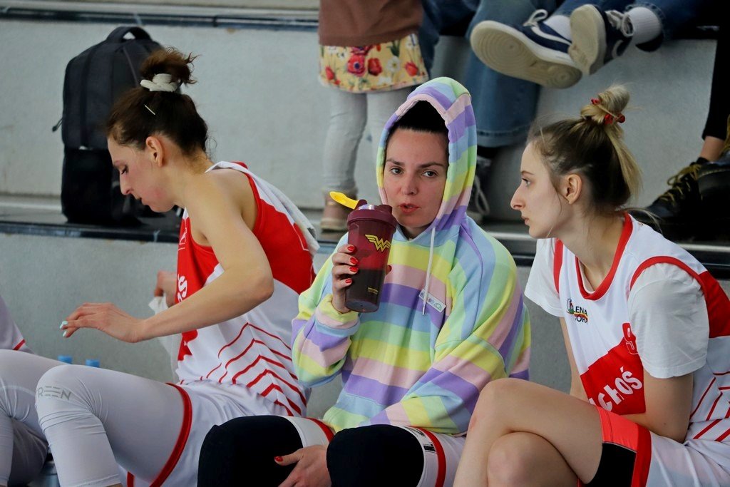 zdecydowanie-wygray-mecz-na-szczycie-103907