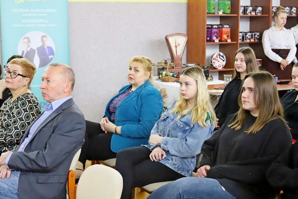otwarte-progi-nowej-handlowki-104032