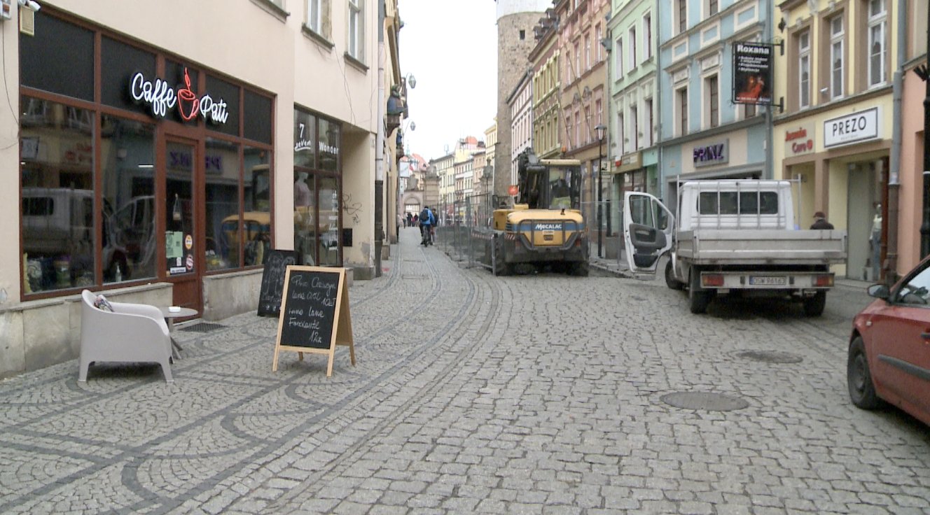 ruszyy-prace-w-centrum-nad-wozkostrada-104046
