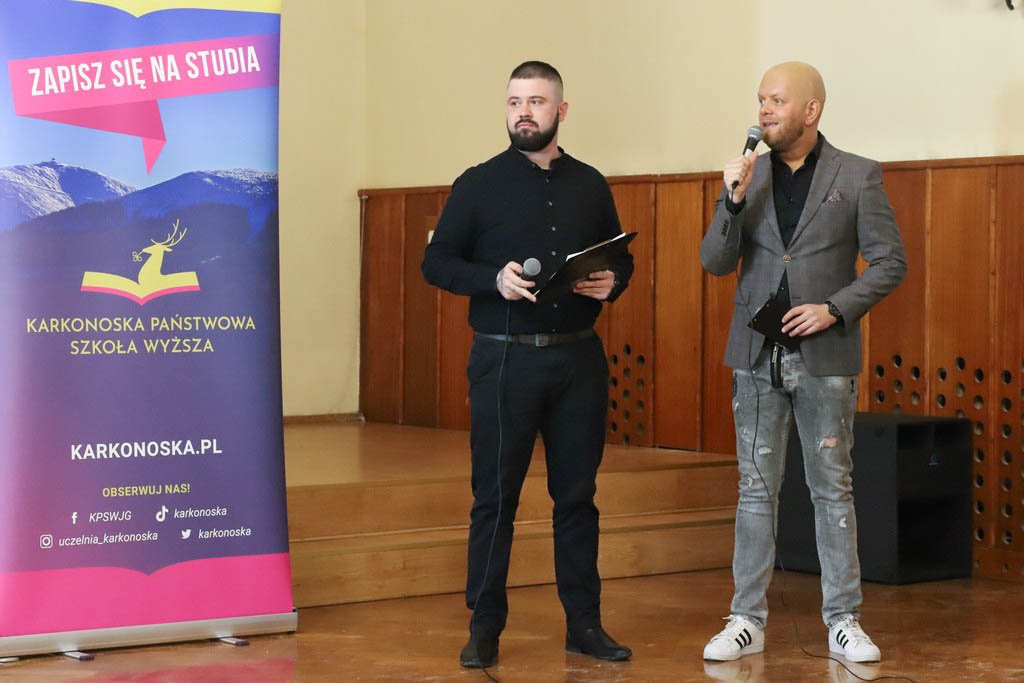 gala-cfn-po-oficjalnym-wazeniu-104052
