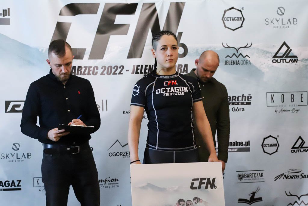 gala-cfn-po-oficjalnym-wazeniu-104052