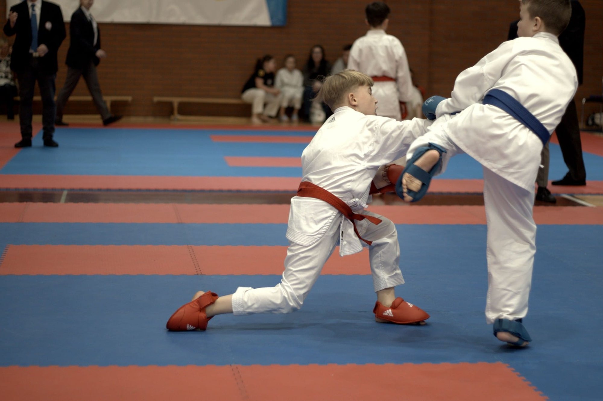 siegneli-po-10-medali-podczas-turnieju-karate-wkf-104129