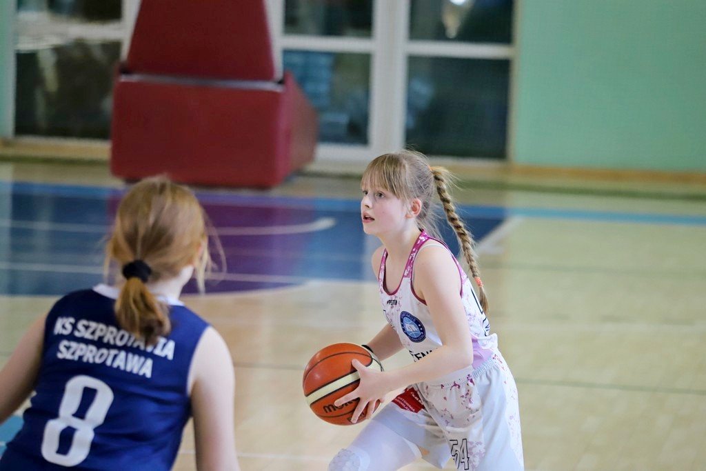 wysokie-zwyciestwa-minikoszykarek-104140
