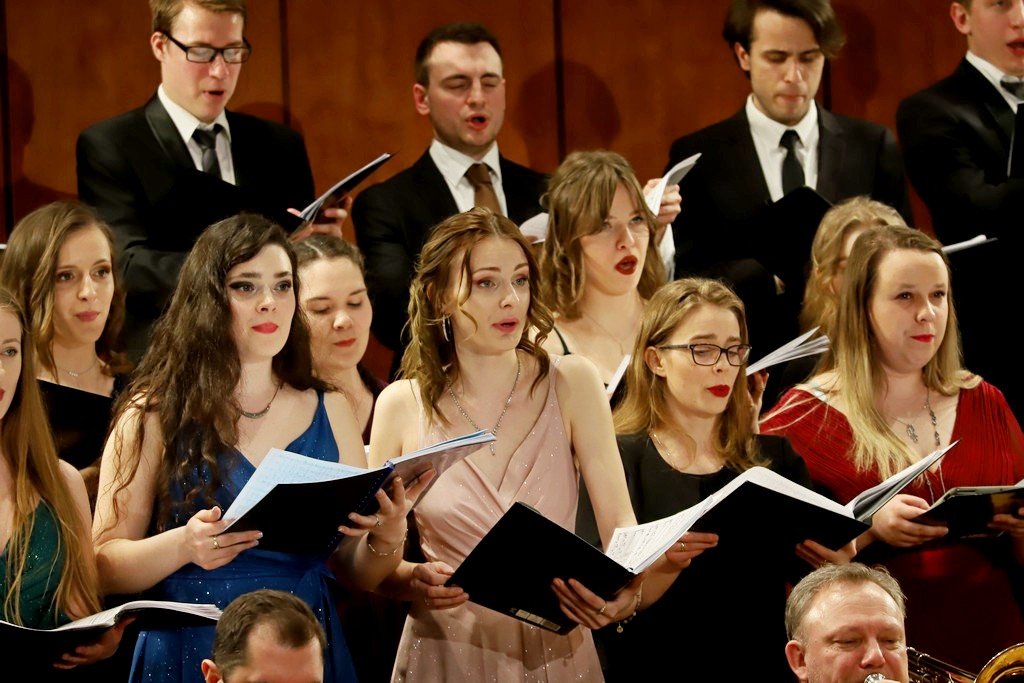 chory-operowe-w-filharmonii-104278