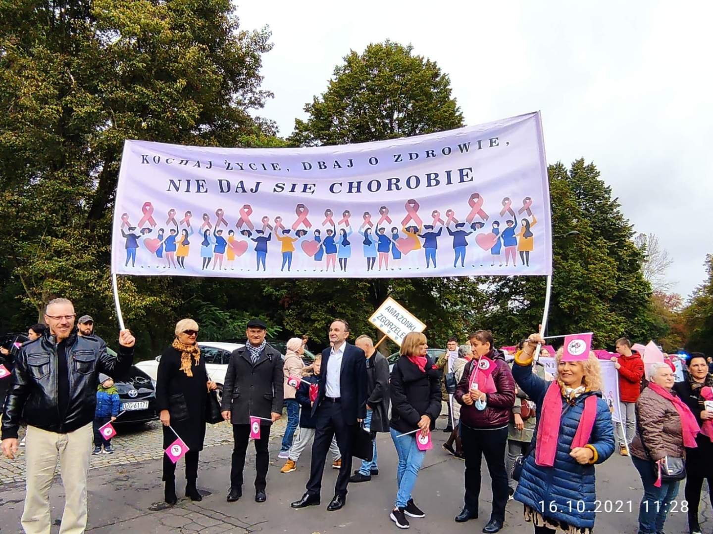 siedziba-amazonek-potrzebuje-remontu-104293