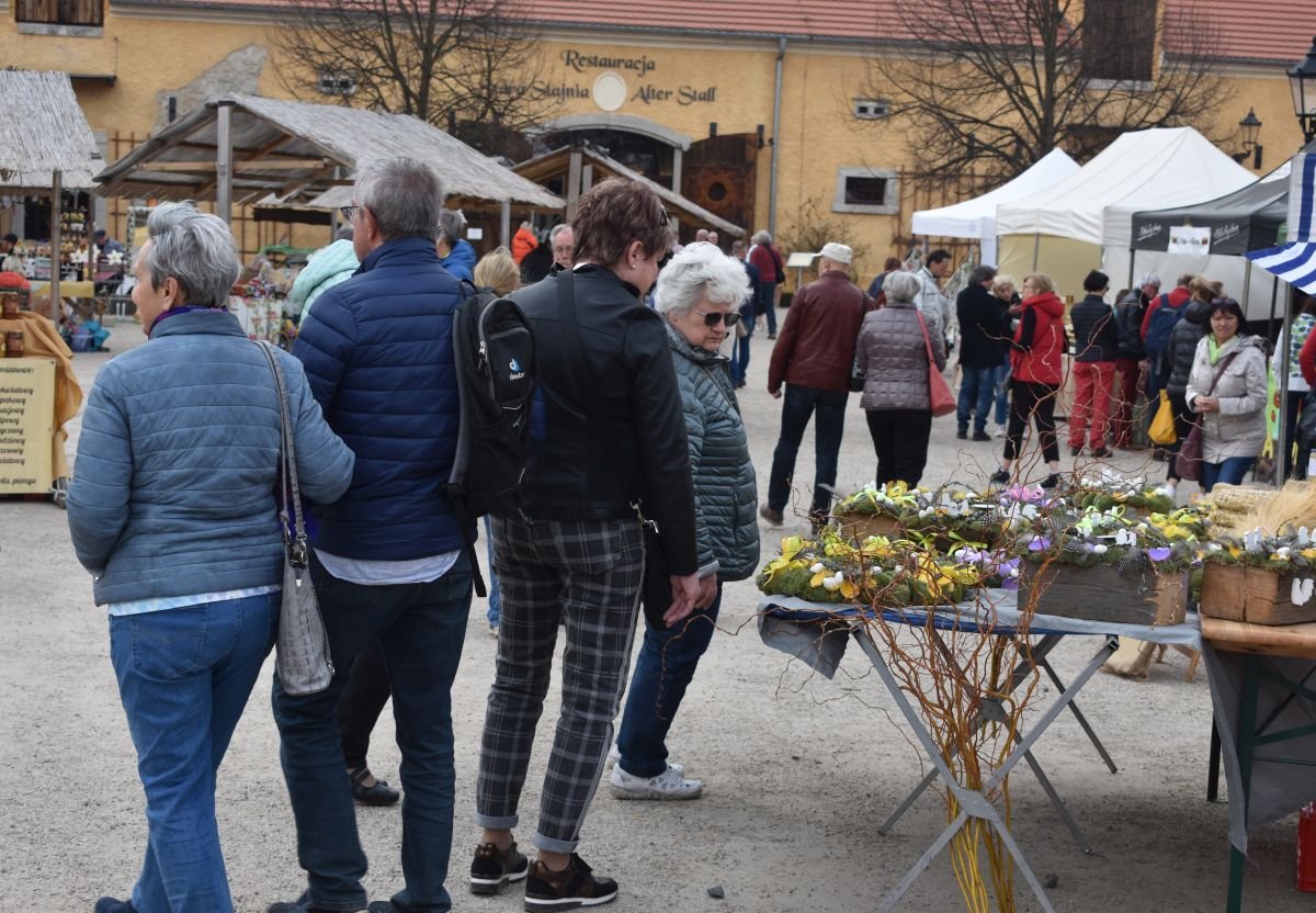 kiermasz-wielkanocny-w-folwarku-paacowym-104309