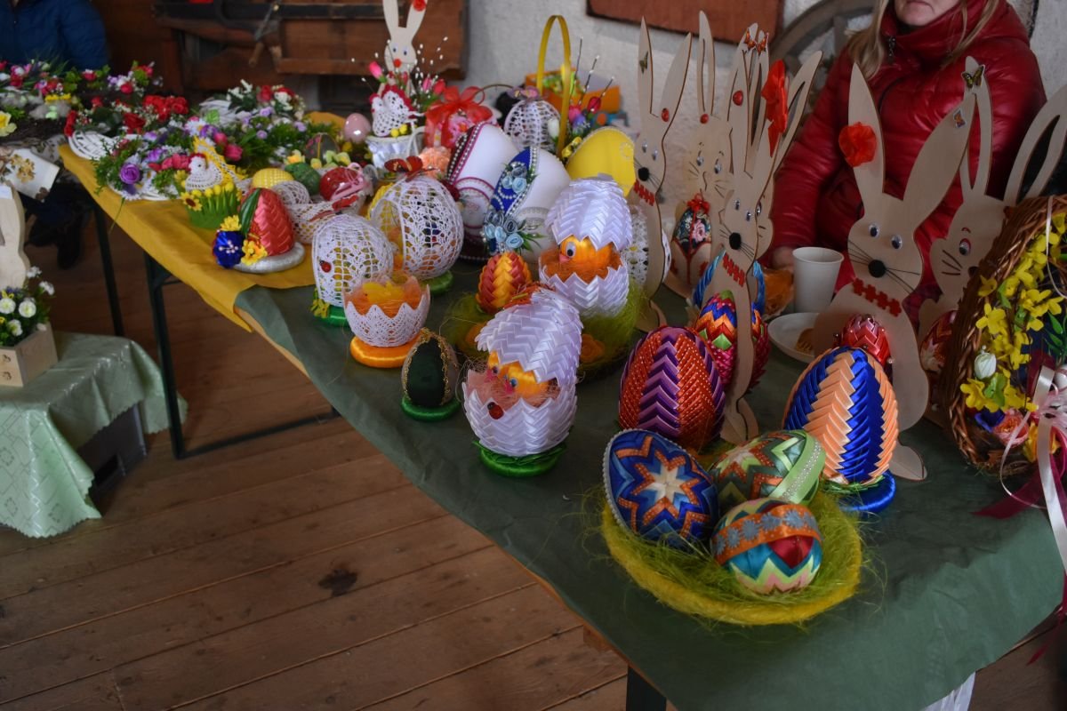 kiermasz-wielkanocny-w-folwarku-paacowym-104309