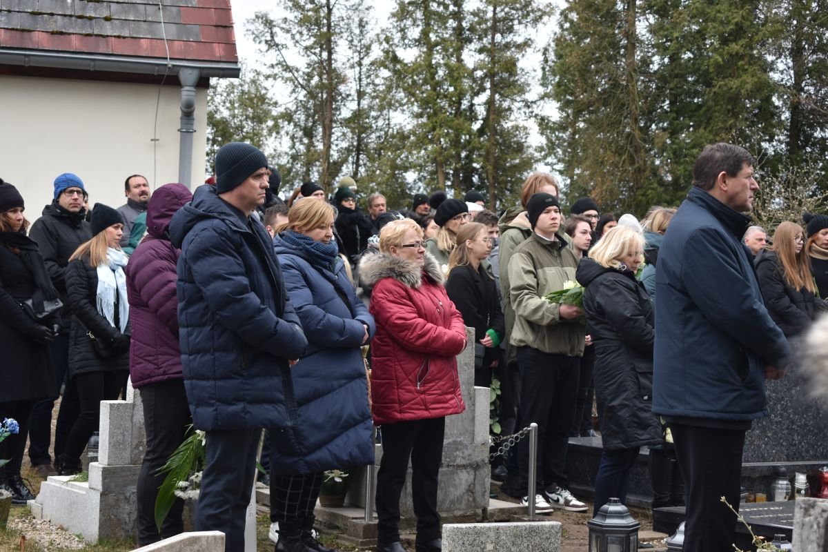 ostatnie-pozegnanie-miska-104499
