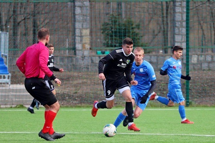pewne-zwyciestwo-juniorow-starszych-104503