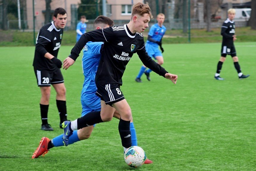 pewne-zwyciestwo-juniorow-starszych-104503