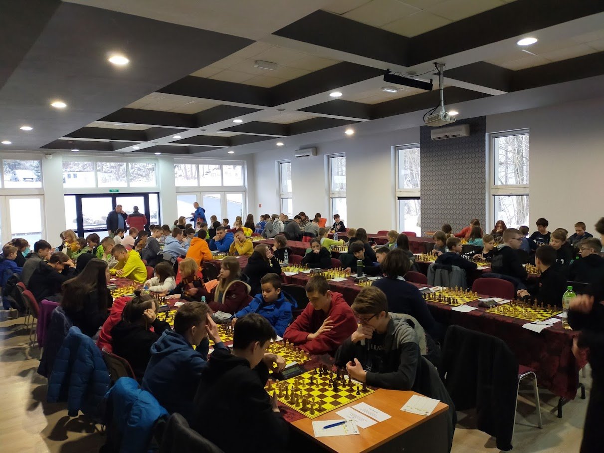 szachisci-walczyli-o-medale-104531