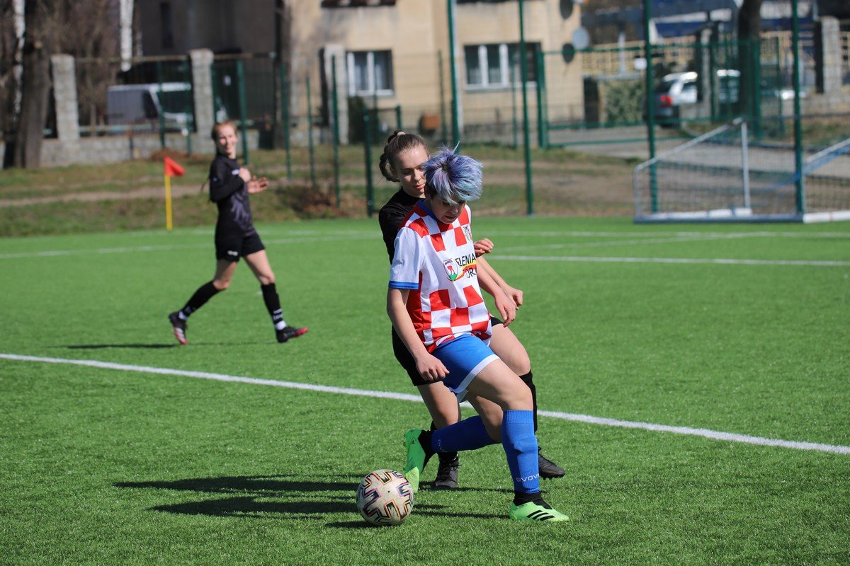 wysoka-porazka-na-inauguracje-104576