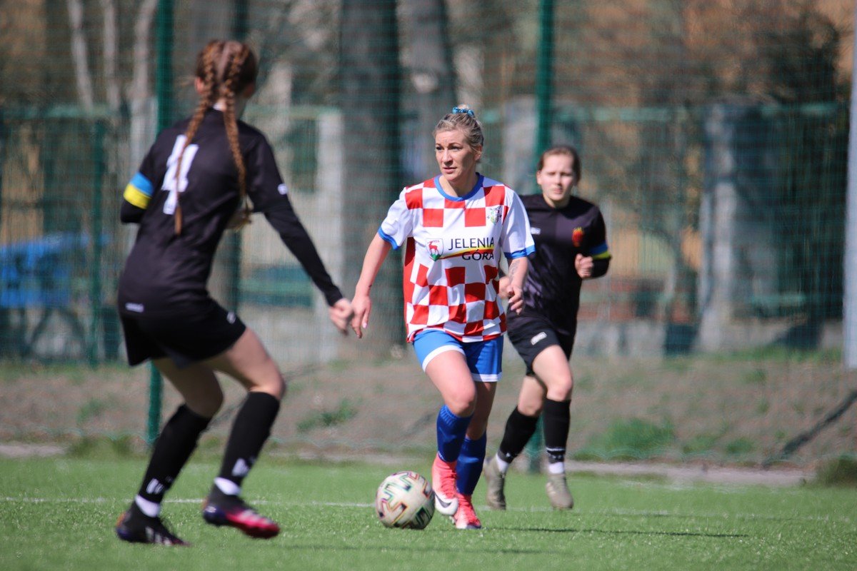 wysoka-porazka-na-inauguracje-104576